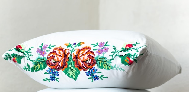 haftowana poszewka